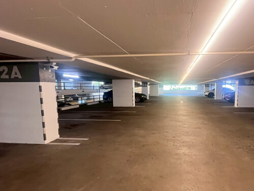 ที่จอดรถ รองรับจำนวนมาก สำหรับเช่าที่จอดรถรายเดือน