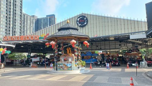ให้เช่าที่จอดรถ ตลาดเสนีฟู้ด  Saenee food ซีคอน บางแค